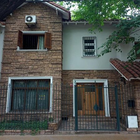 Hostel Casteleyhost Мендоса Экстерьер фото