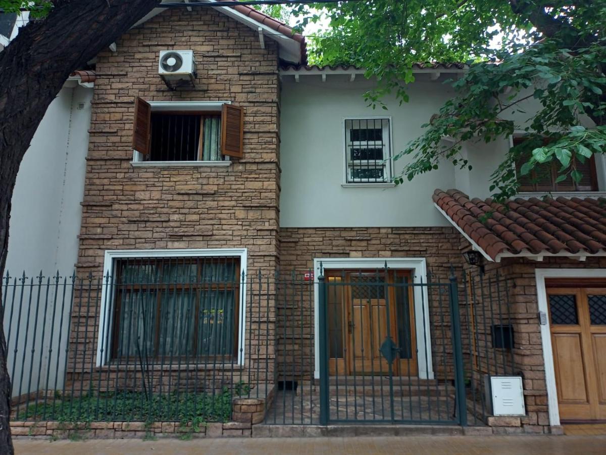 Hostel Casteleyhost Мендоса Экстерьер фото